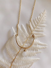 Load image into Gallery viewer, Curve Necklace | Moonstone
